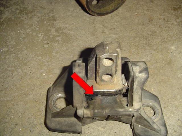 Old Engine Mount 1.jpg