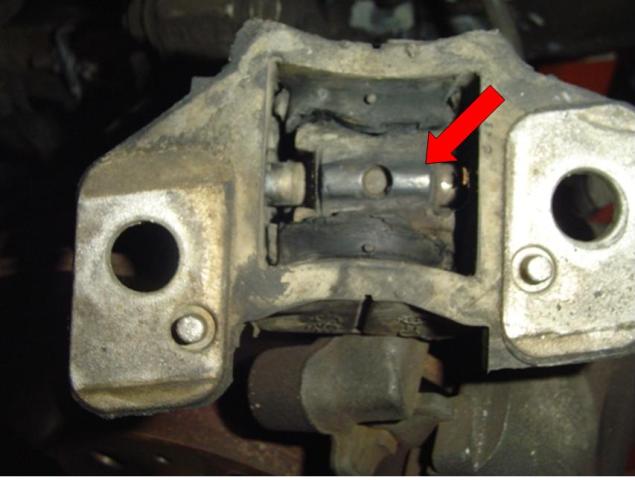 Old Engine Mount 2.jpg