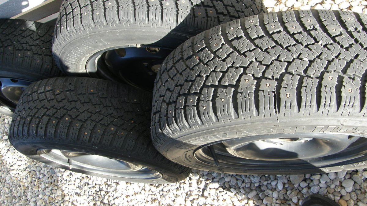 Tires3.JPG
