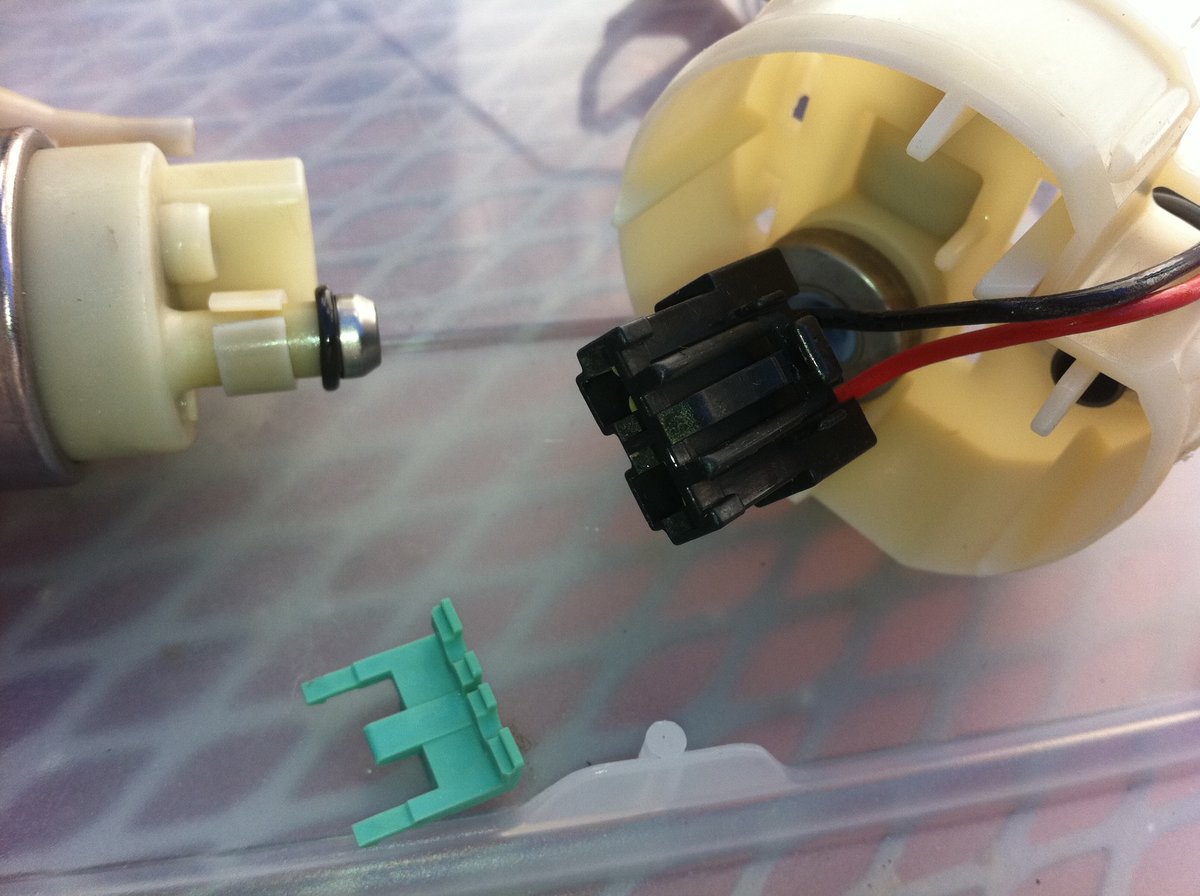 Removing pump electrical connector.
