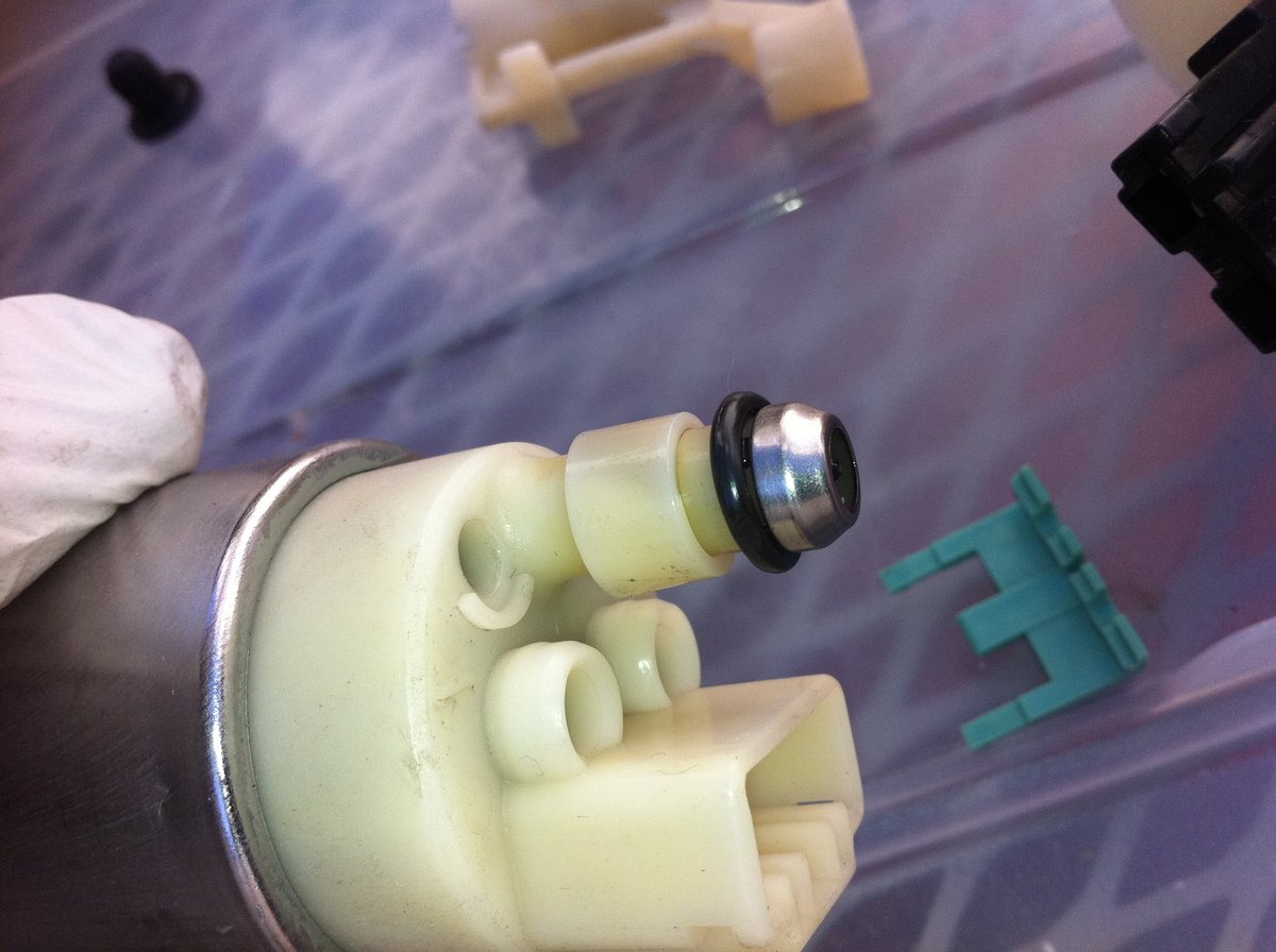 Seal and split ring retainer