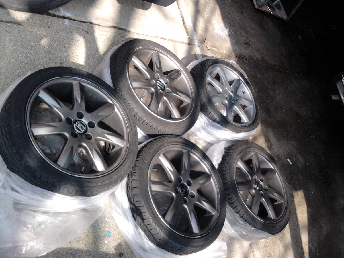 the spare has a different tread desing but same size and make General (made in France)