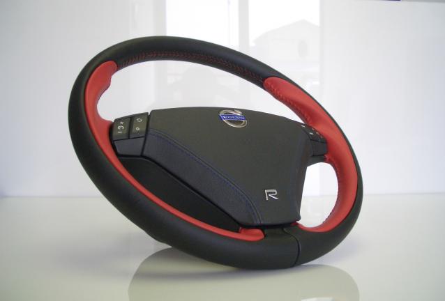 Elevate Steering wheel.jpg