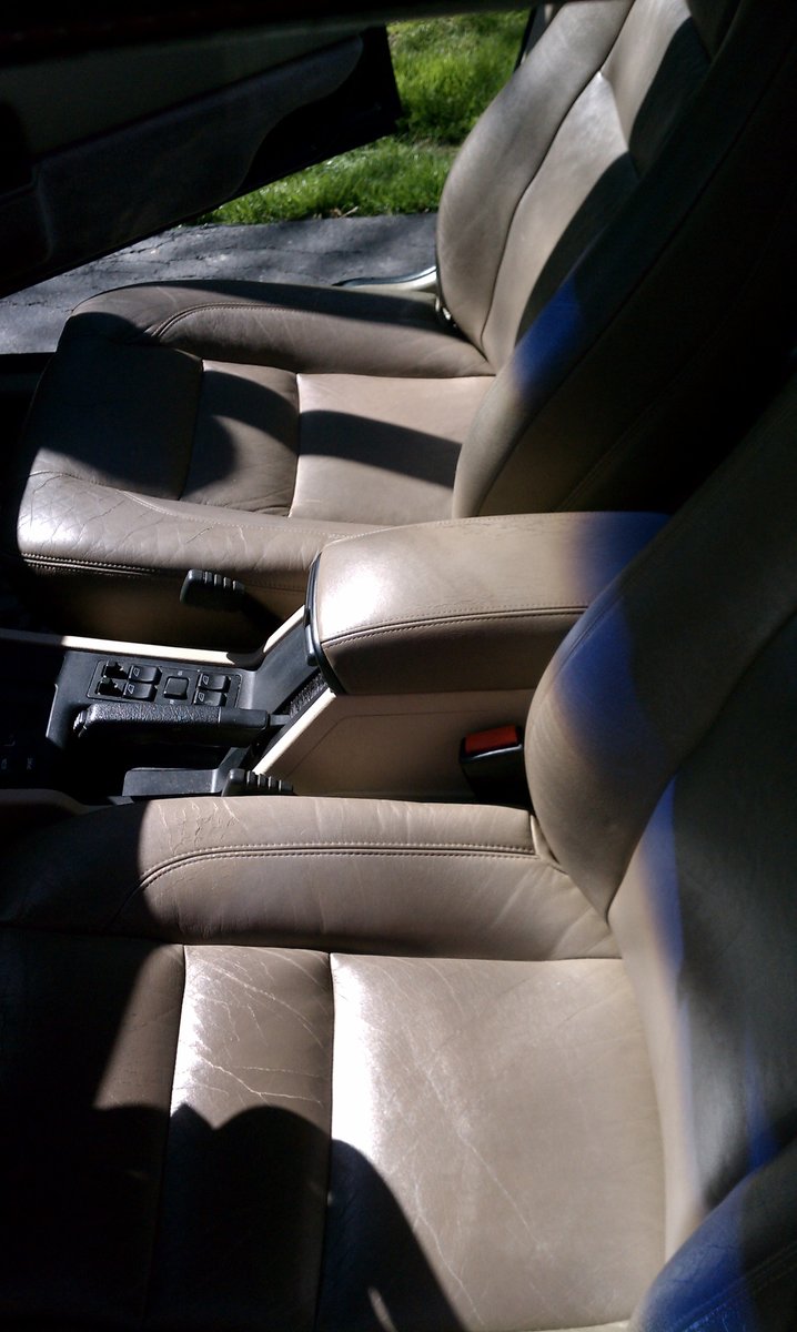 95 volvo front seats.jpg