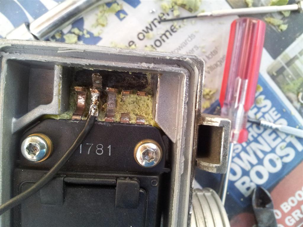 A little solder on this wire and presto!!