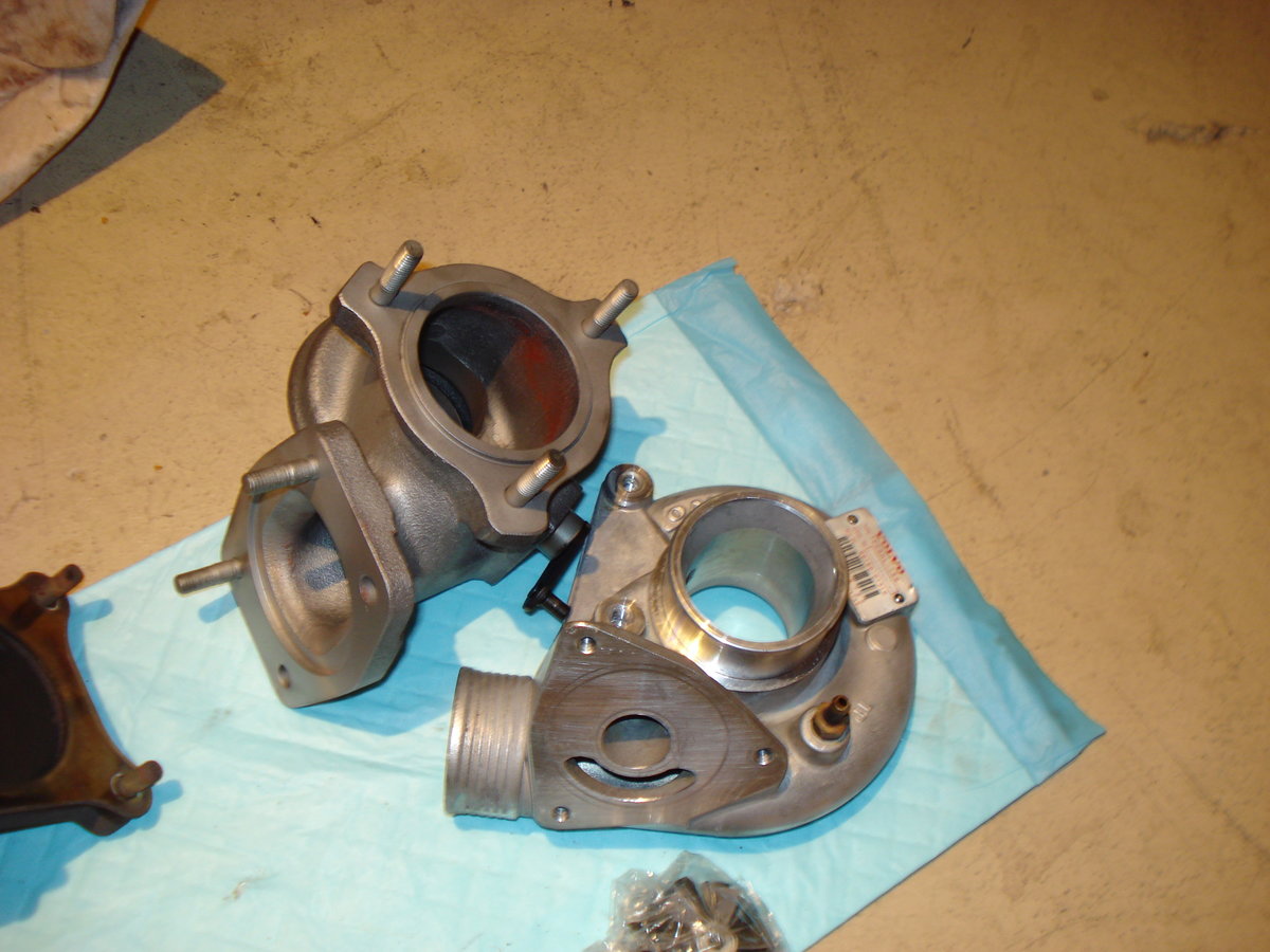 the TD04 , sand blasted and getting ready for my 850 exchange. ;)