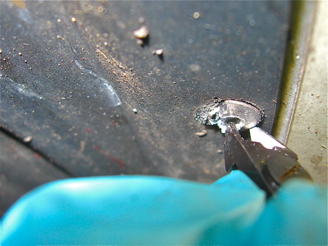 13) More nibbling on the heads of the rivets.jpg