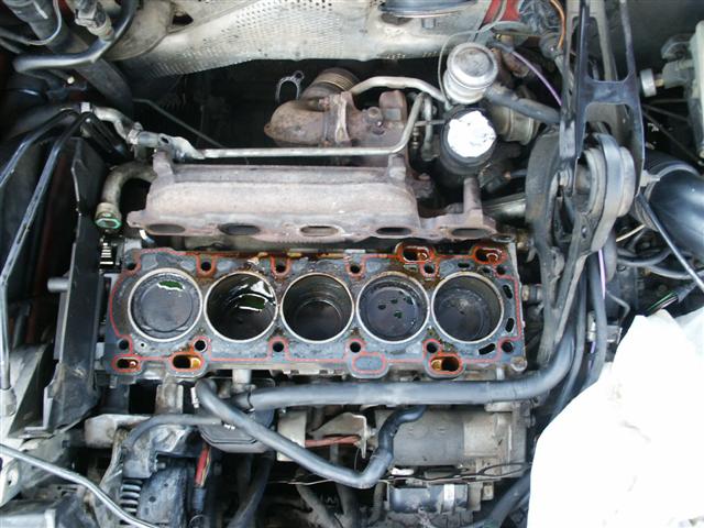 Head gasket from a Volvo S70 GLT, Leaking