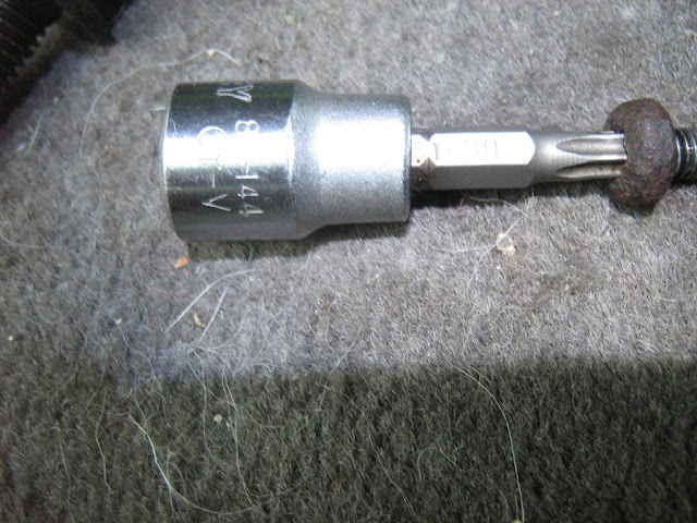 oil cooler thermostat nut IMG_2646.JPG