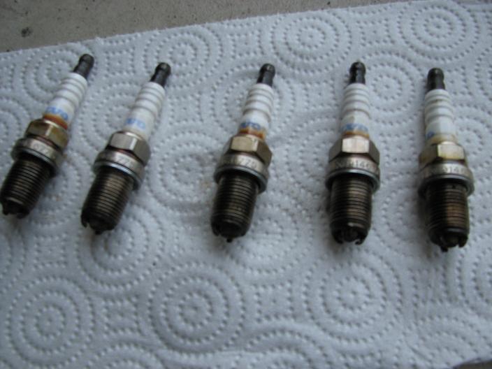 Oil pooling stains on the porcelan