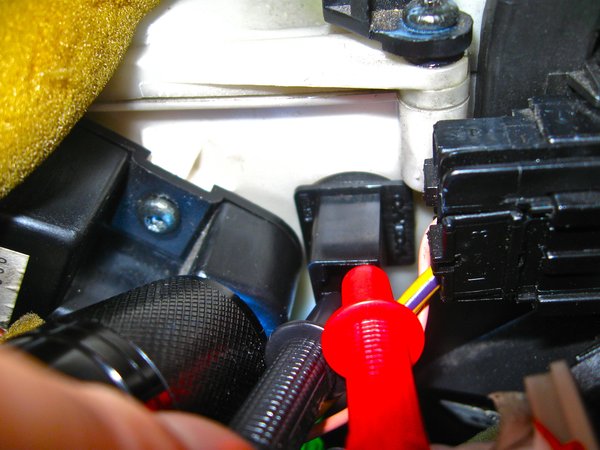 Probes in place on pins