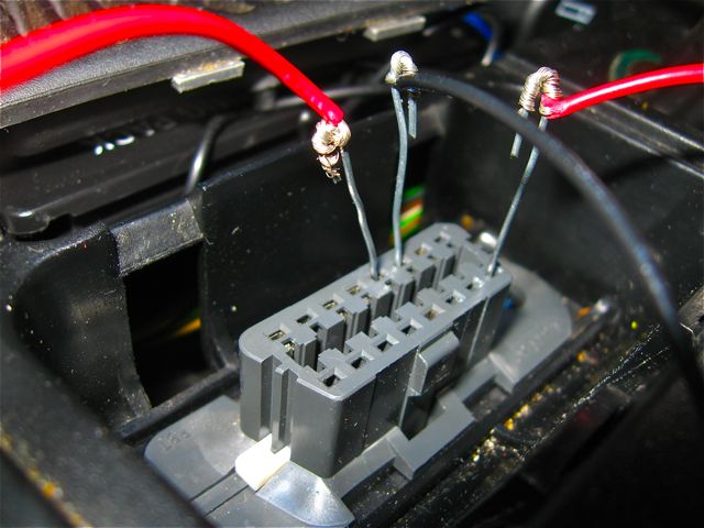 Side view of OBD2 connector showing 5, 6 and 16
