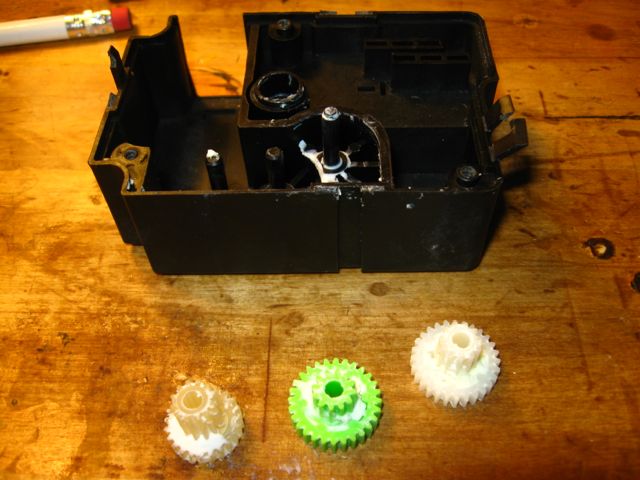 Gear removal and relative position of the gears