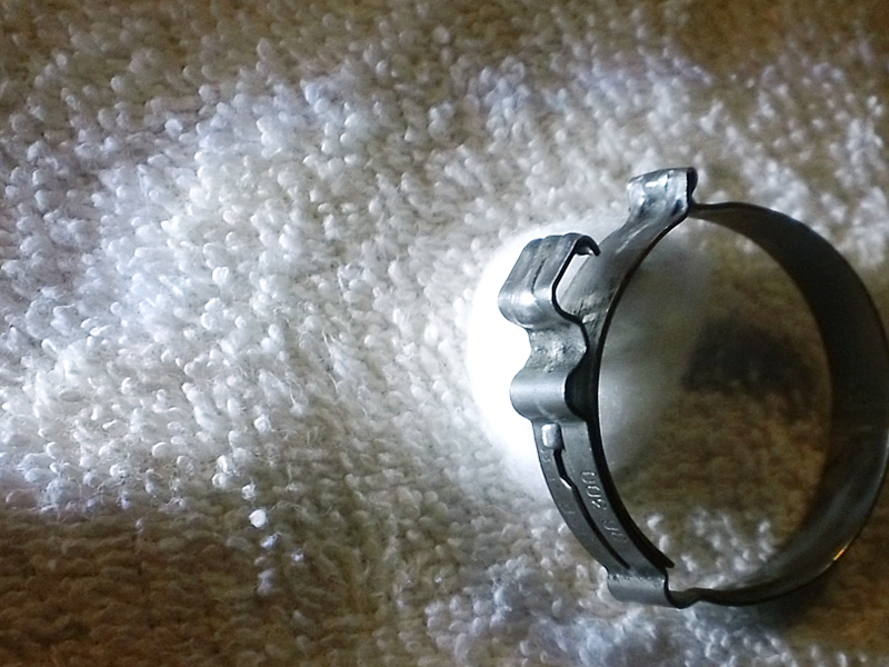 Volvo reusable hose clamps