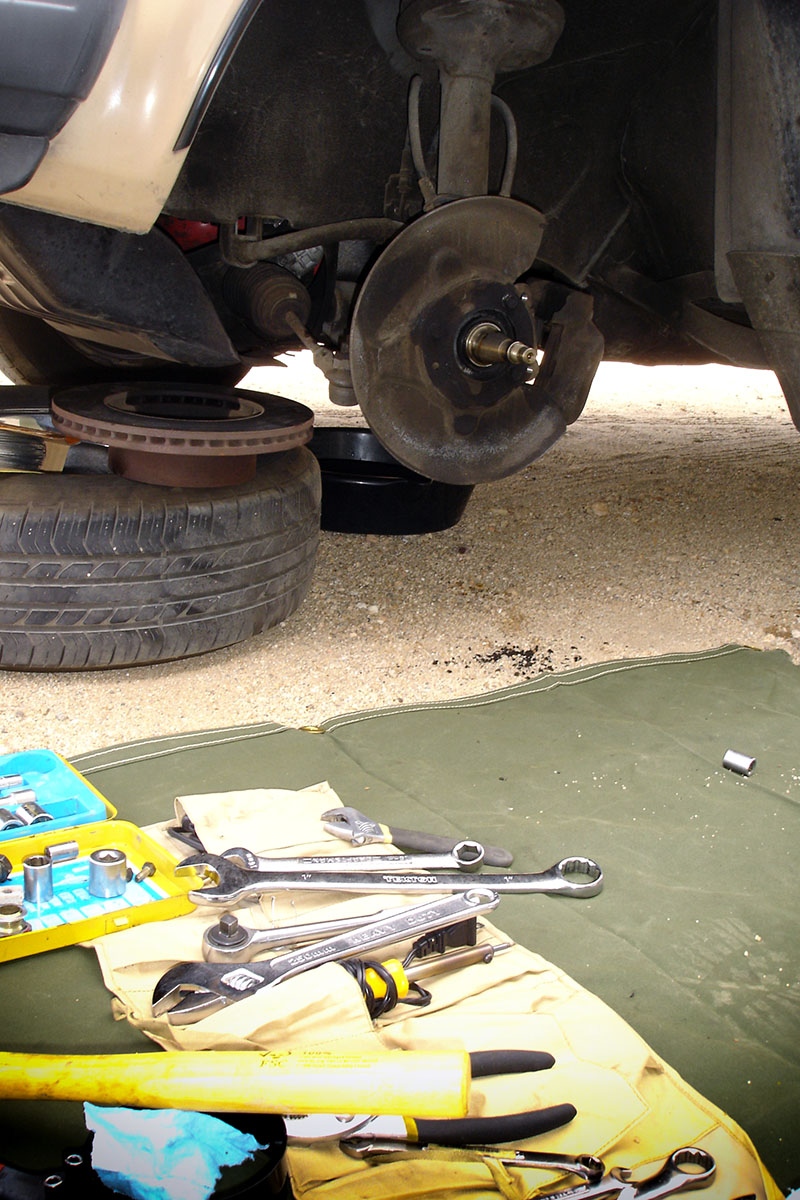 I'm into the job but got caught out = not straight forward if unexperienced and no press to use.<br />Take your time.