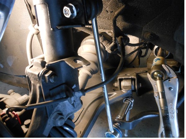 Sway bar link left.JPG