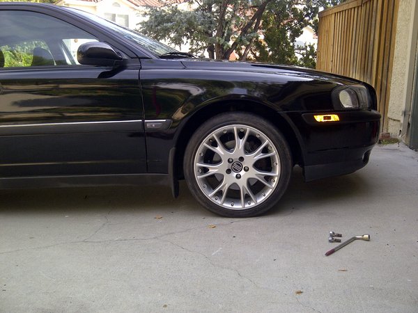 front side view. i will install 245 55's soon. should be a nice ride with those. I was going to lower it but will not do it any longer.