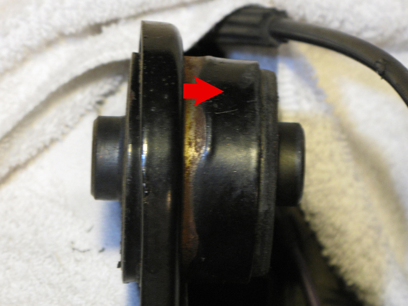 The mount slipped out of bracket