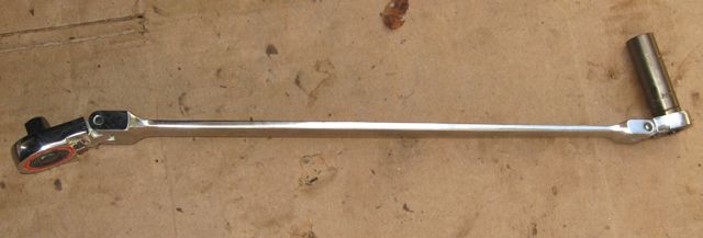 Slim long-handle flex-head ratchet (useful tool!)