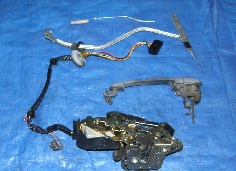 R-Side Door Latch assy.jpg
