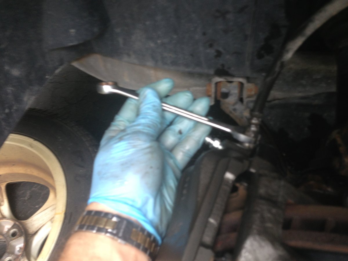 Start brake hose carefully by hand, spin caliper to hand tight, then about 3/4 turn on flare thread with 14 mm open end