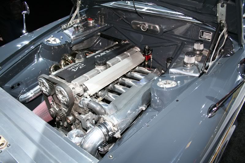 volvo-wagonengine.jpg