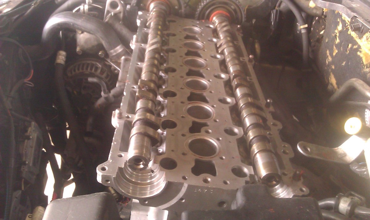 or possibly this way. this is the intake 180deg rotated.