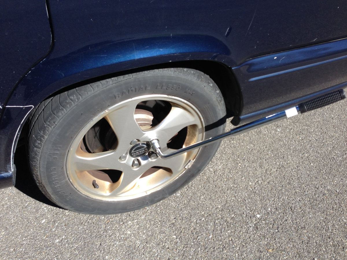 Crack Nuts IMG_8403.jpg