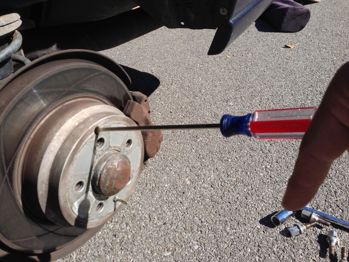 Adjusting LHS IMG_8411.jpg