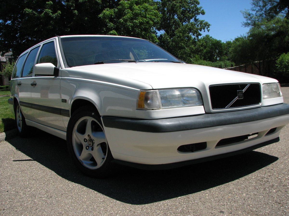 1996 850 Turbo Wagon.jpg