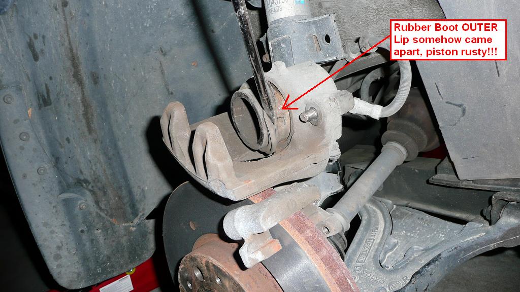 VolvoSeizedCaliper02.JPG