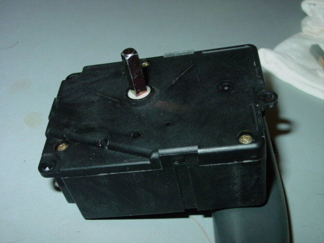 Motor with Volvo shaft - remove and use brass tubing