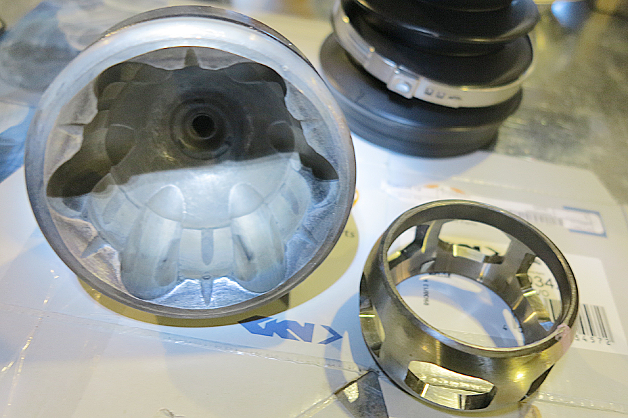 cleaned - starting to assemble the cv joint