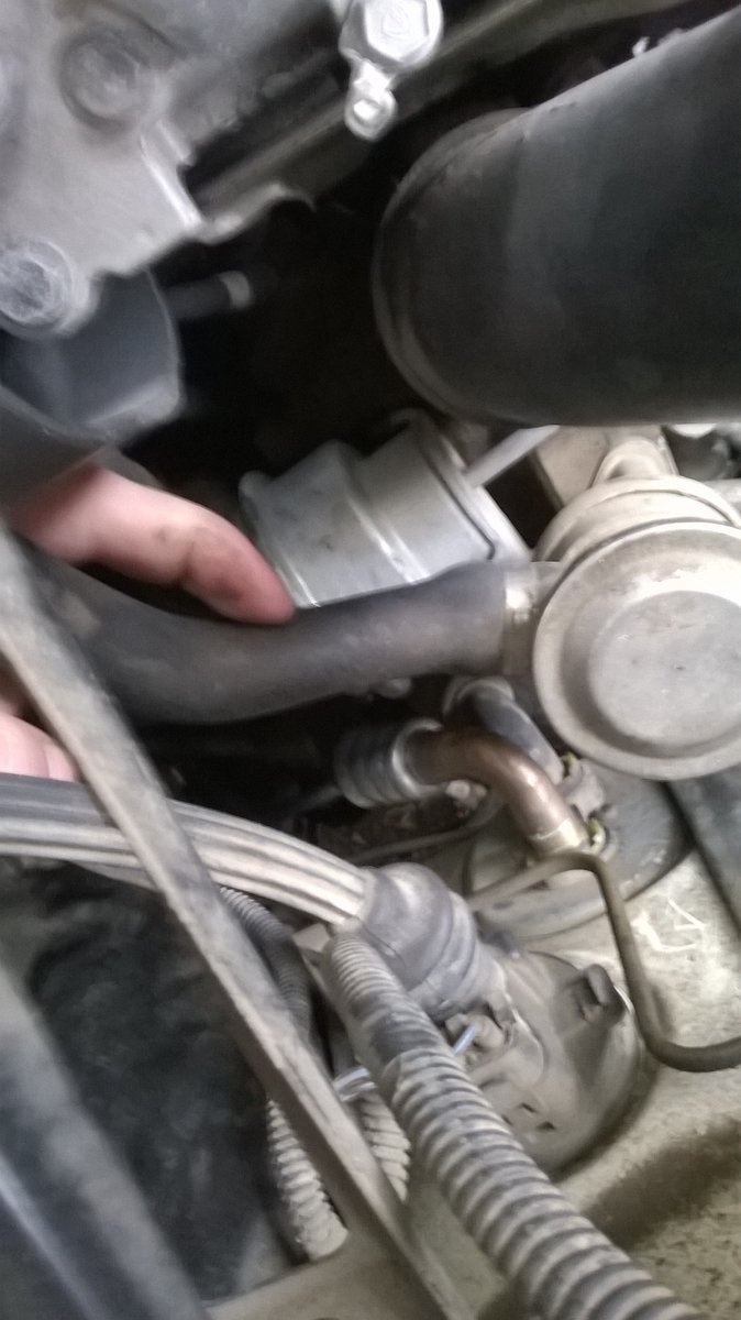 Where does this hose connect to? I thought it was egr but can't find a spot for the opposite end of the hose. also the vacuum line on the thing i'm pointing at is non exsistent