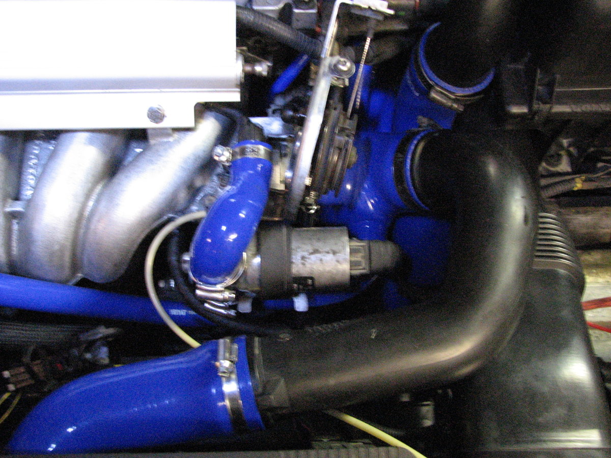 3" throttle body Silicone IAC hoses.