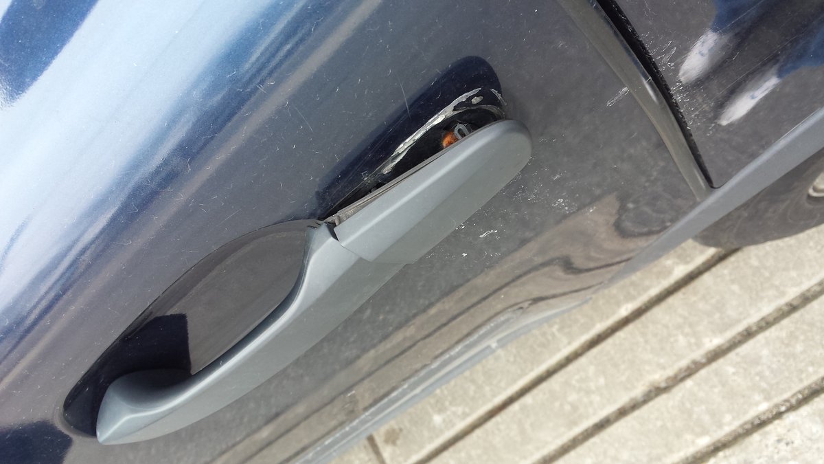 Door handle coming off