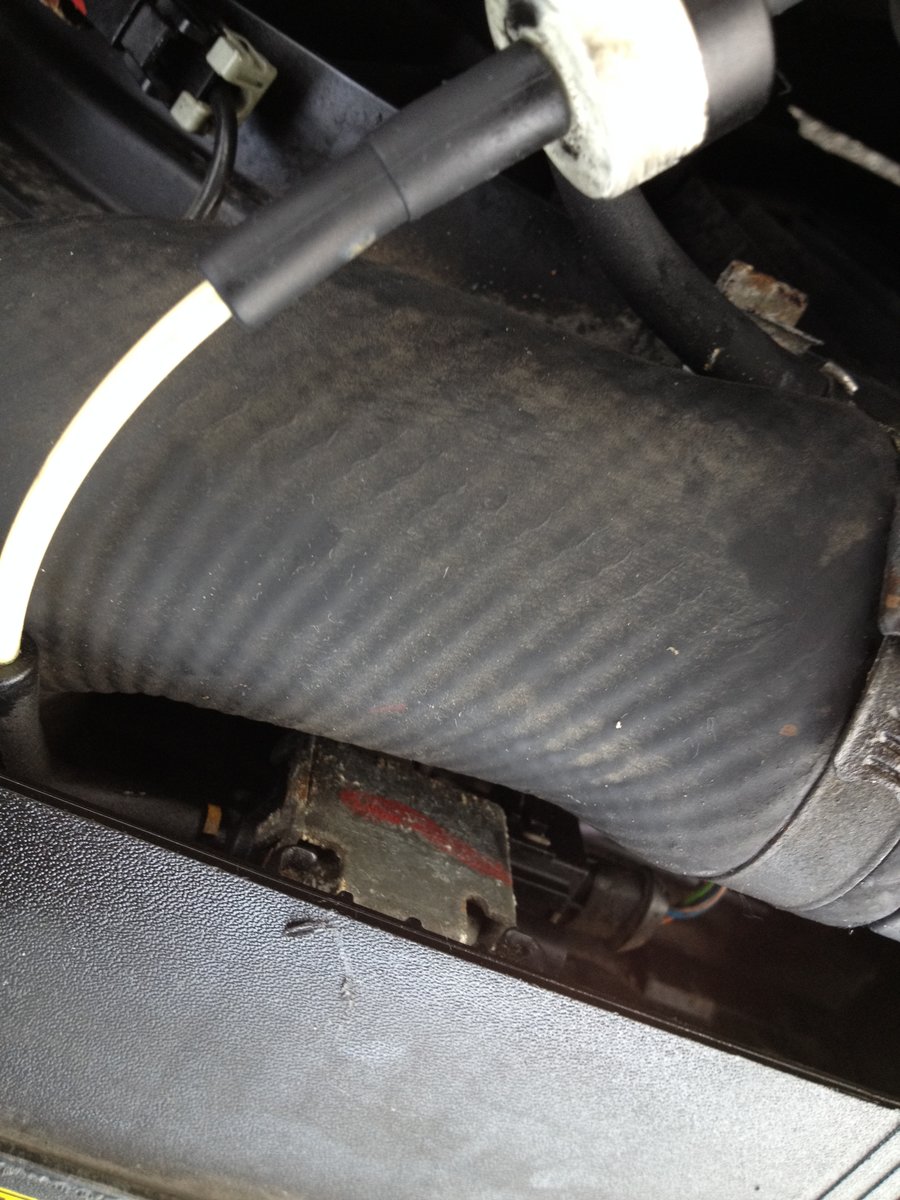 What is this vacuum line