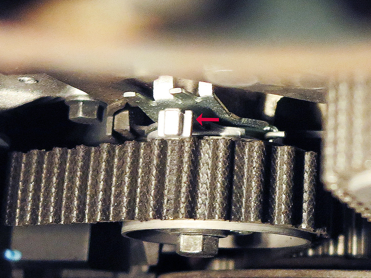 the temp indicator returns to cold setting