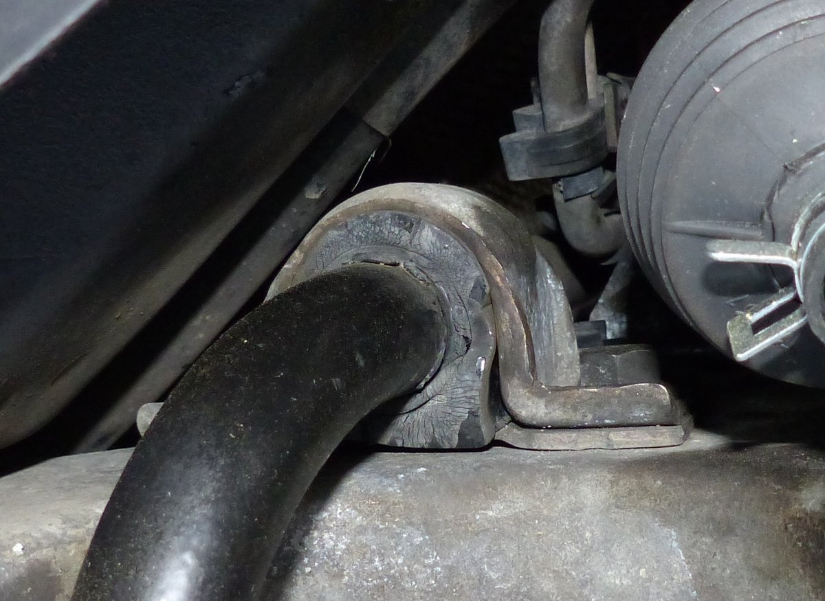 Sway bar bushing NG.jpg