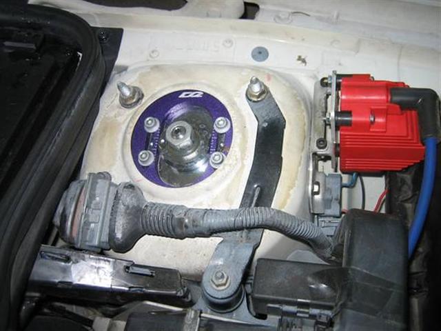 Adjustable camber strut  mount