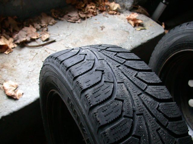 Front tire wear