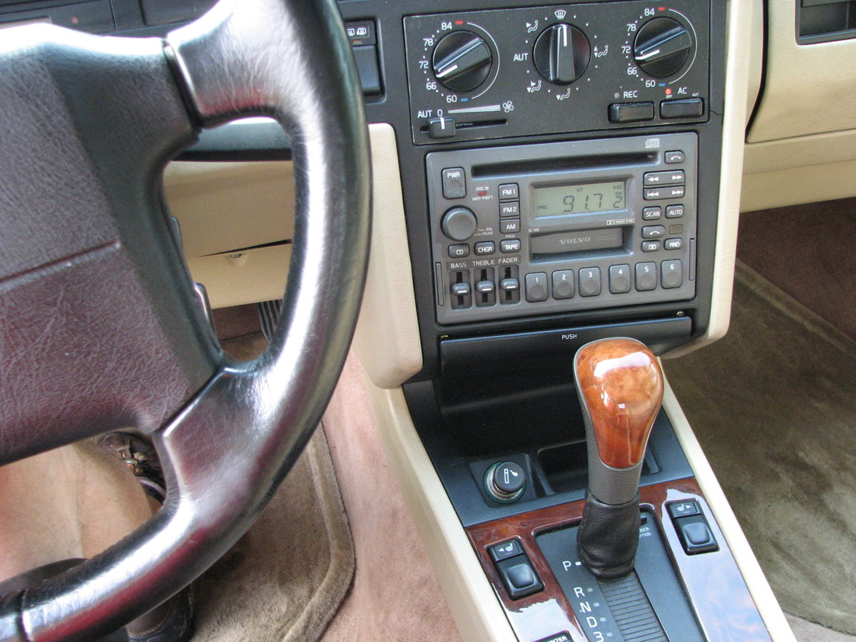 New shifter, console parts and carpet give a new perception and feeling of pleasure.