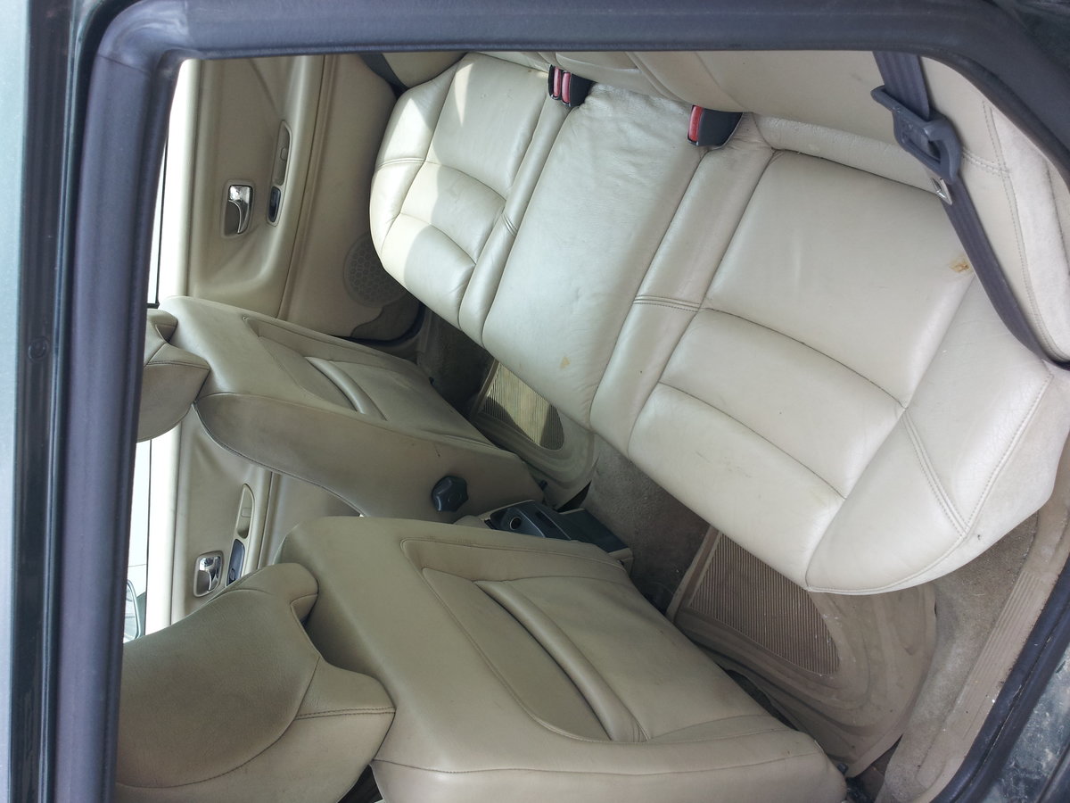 Rear Seats.jpg