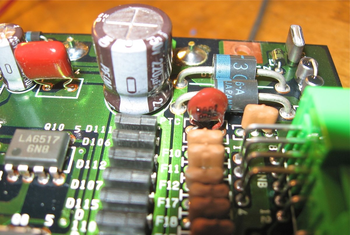 Volvo ECC Capacitor.jpg