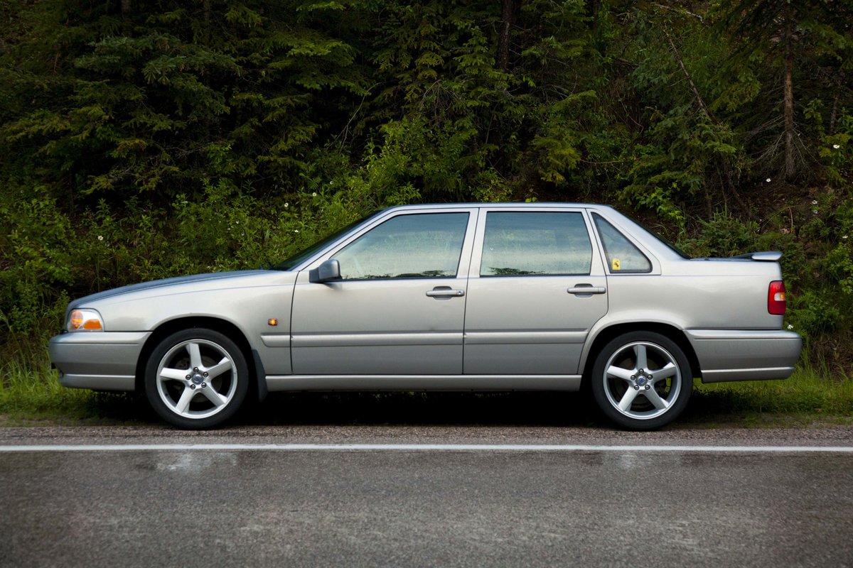 I love my car so much.