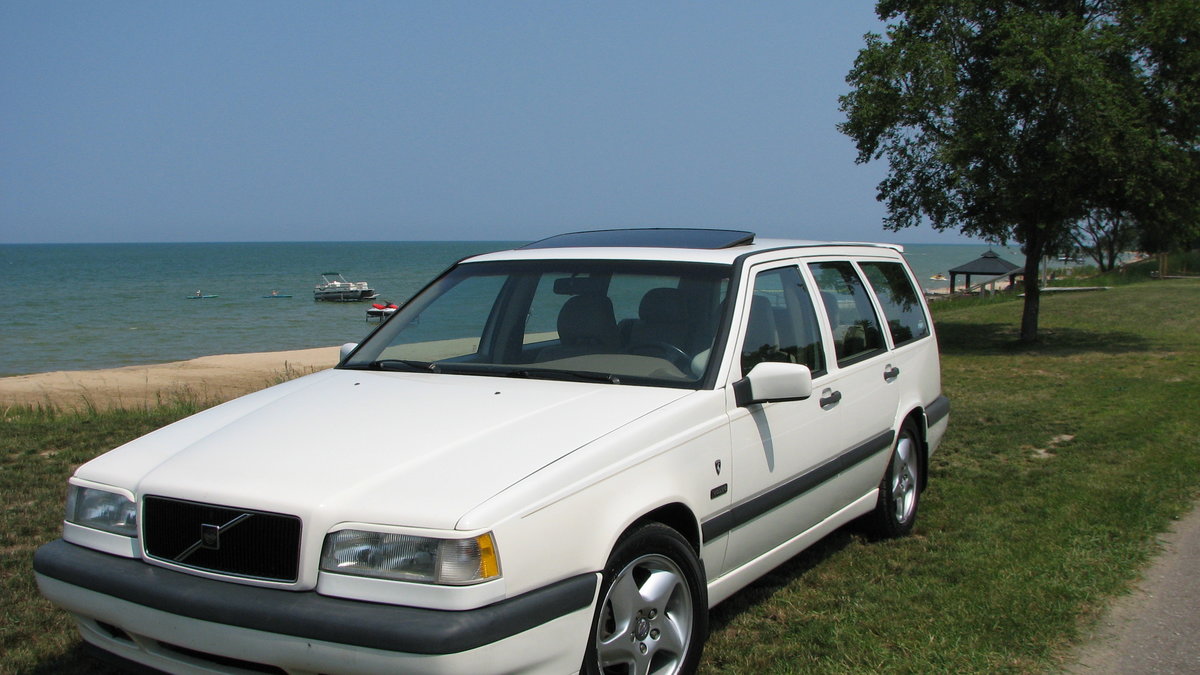 Lake Huron at Saginaw Bay. Michigan thumb. Caseville. Perfect weather.