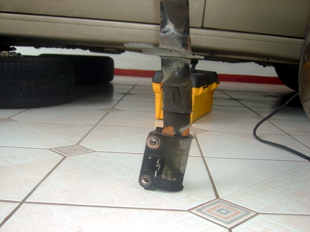 Damage1.JPG