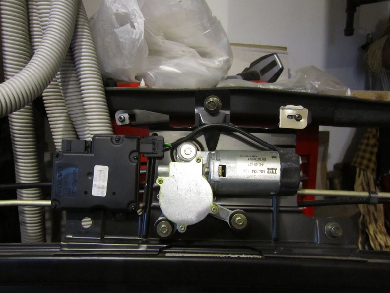 Motor and connectors looking from below