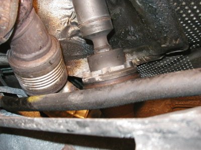 volvo v70 awd driveshaft small.jpg