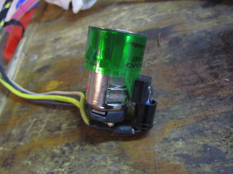 Rear 12V socket